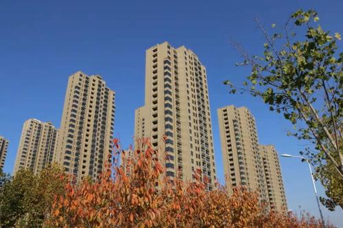 第一季度数据揭示房地产开发投资走出低谷初现复苏
